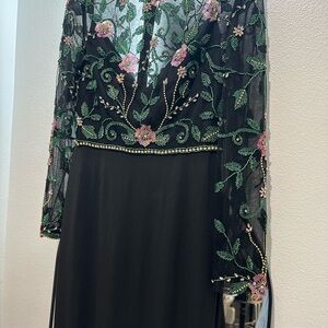 NWT Mac Duggal Beaded Illusion High Neck Trumpet Gown 6 Black Multi #8248